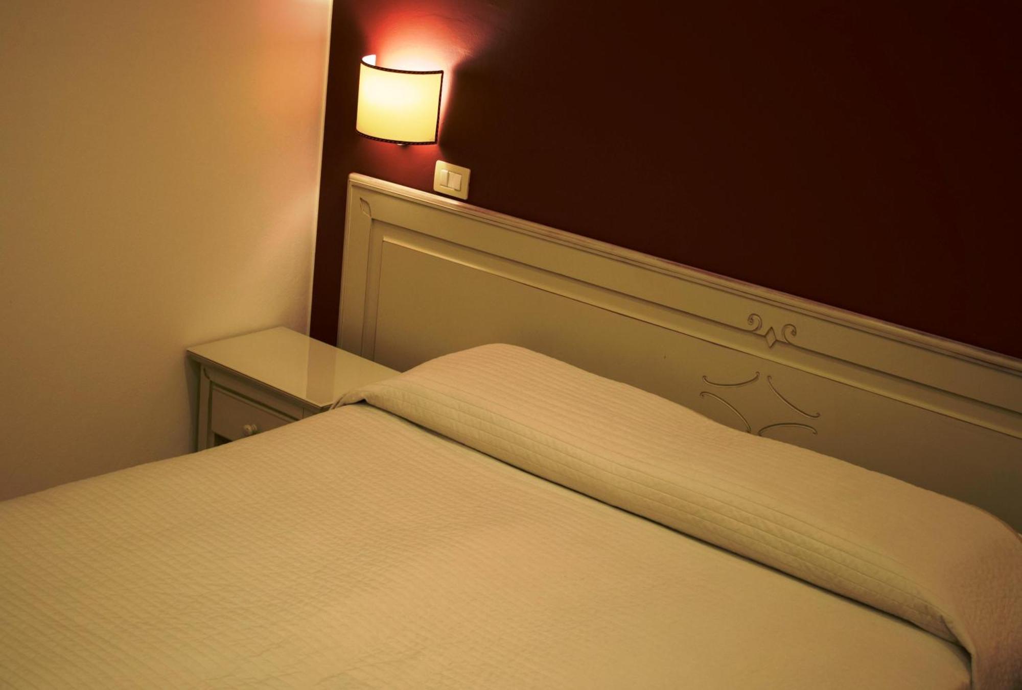 Parkhotel Montigeto Passignano sul Trasimeno Buitenkant foto